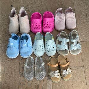Bundle of Toddler Girl Shoes (size 5)